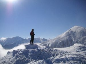 Gipfelfreude am Siberling über dem Nebelmeer im Leisten- und Liesingkar