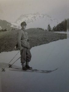 Vater bei der Skiausbildung im März 1943
