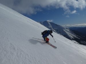Genussvolles Skifahren über die weite Flanke am Bauleiteck